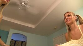 Lesbian Strapon Bj Gif - Tattooed Webcam Girl Mia Raven Flashing Boobs Gif - Tina Hot Porn Gifgape Gif