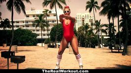 Smaller Black Chick Is Gonna Cum Gif - Sarah Banks Pornstar Office Gif - Asian Gangbang Gifs