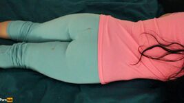 Xxx Gif - Pussy Eating Sideways From Behind Gifsex Gif